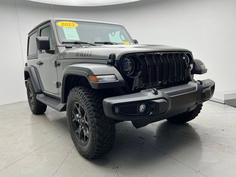 Used 2023 Jeep Wrangler Willys image 2