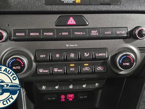 Used 2017 Kia Sportage EX w/ EX Technology Package FWD image 16
