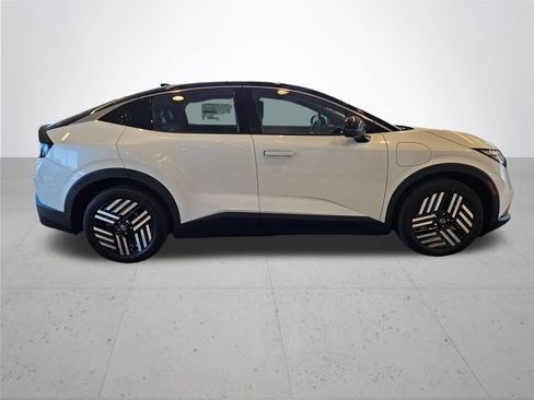 New 2026 Nissan Leaf SV+ FWD image 6