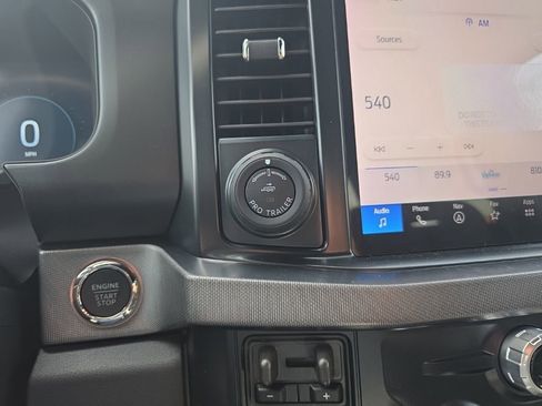 New 2025 Ford F250 Platinum AWD/4WD image 31