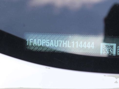 Used 2017 Ford C-MAX SE FWD image 8
