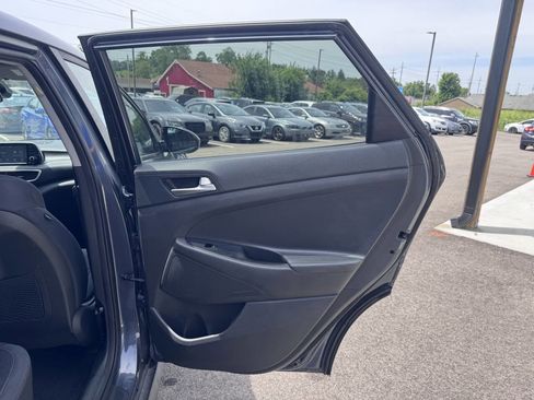 Used 2019 Hyundai Tucson SE FWD image 14
