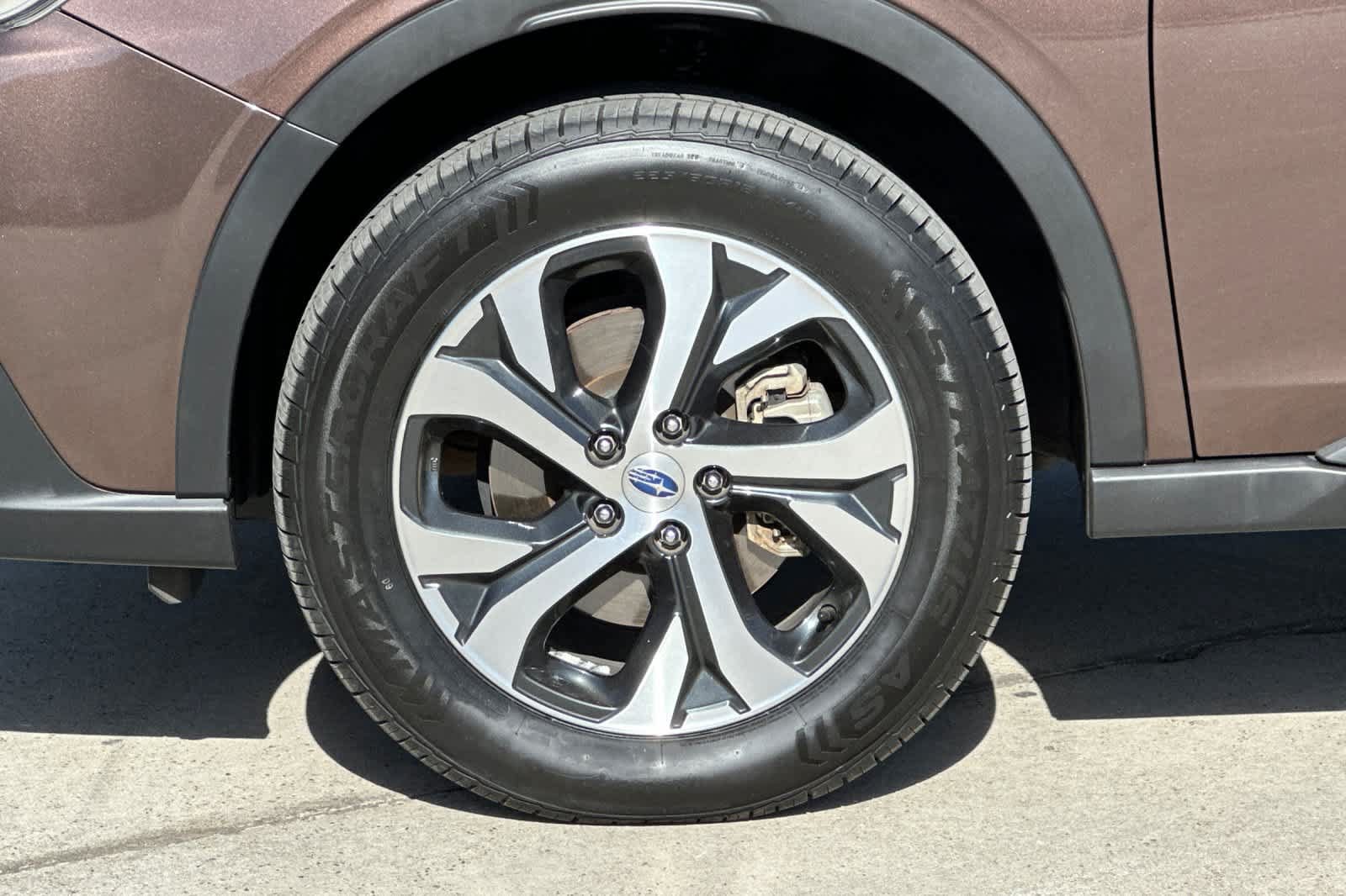 Used 2021 Subaru Outback Limited AWD/4WD image 26