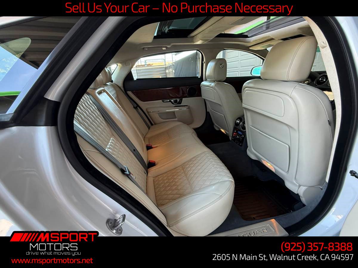 Used 2019 Jaguar XJ L Portfolio RWD image 17