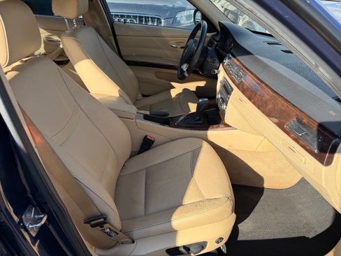 Used 2011 BMW 328i Sedan image 17