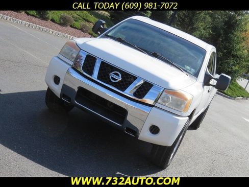 Used 2008 Nissan Titan SE image 26