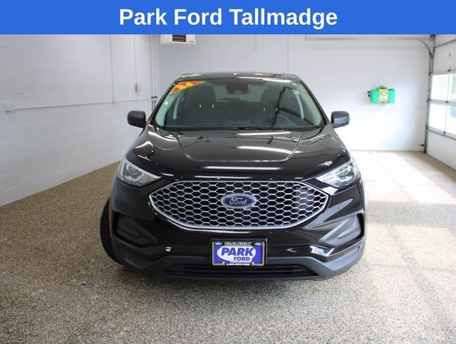 Used 2024 Ford Edge SE AWD/4WD image 9