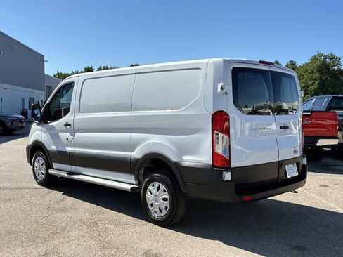 Used 2025 Ford Transit 250 Low Roof w/ Exterior Upgrade Package RWD image 5