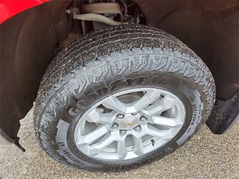 Certified 2023 Chevrolet Silverado 1500 LT image 31