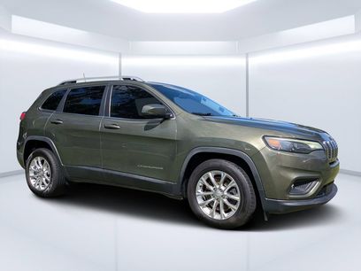 Used 2019 Jeep Cherokee Latitude w/ Popular Appearance Group