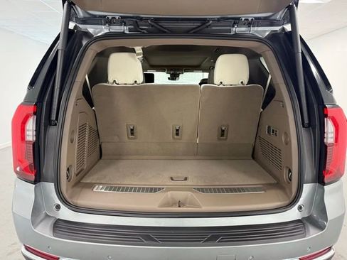 New 2026 GMC Yukon Denali w/ Denali Reserve Package image 8
