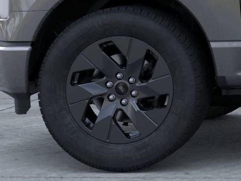 New 2025 Ford F150 Lightning Flash image 19