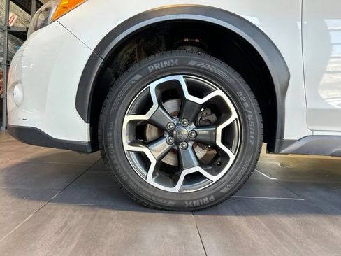 Used 2015 Subaru Crosstrek 2.0i Premium w/ Moonroof Package AWD/4WD image 37
