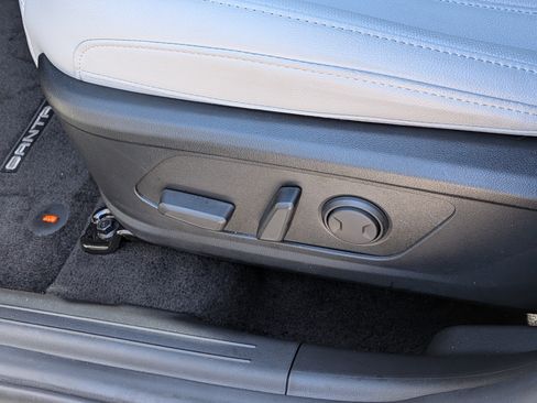 Used 2026 Hyundai Santa Cruz SEL FWD image 21