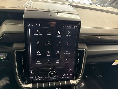 New 2026 GMC Yukon XL Elevation image 10