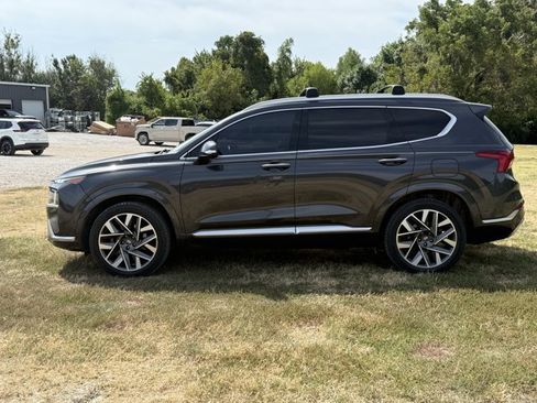 Used 2022 Hyundai Santa Fe Calligraphy FWD image 3