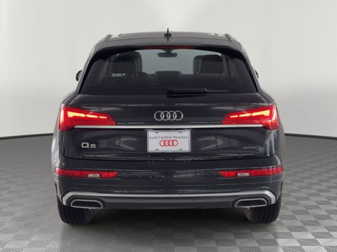 Used 2023 Audi Q5 2.0T Premium w/ Convenience Package AWD/4WD image 10