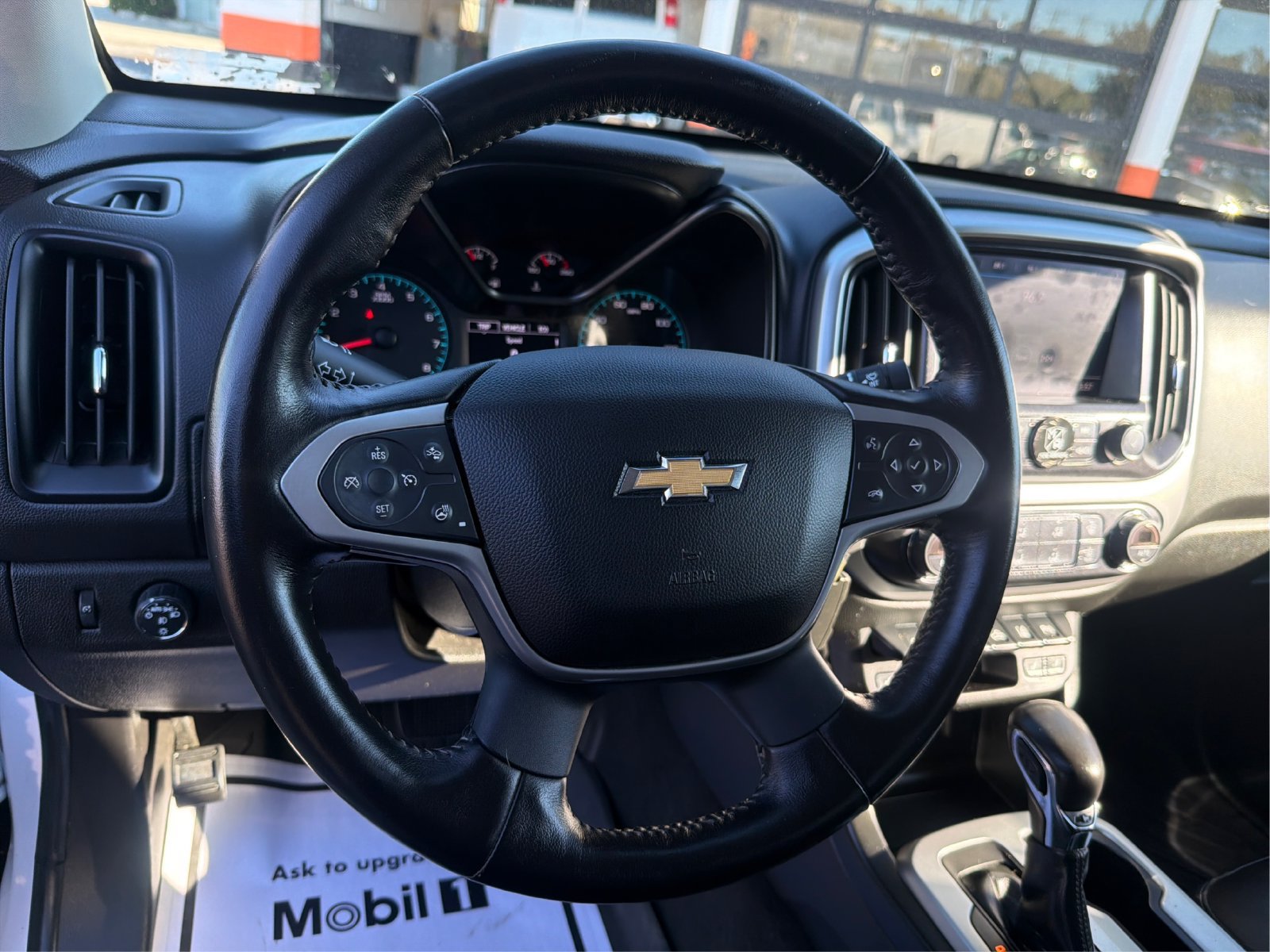 Used 2022 Chevrolet Colorado LT w/ Luxury Package AWD/4WD image 18