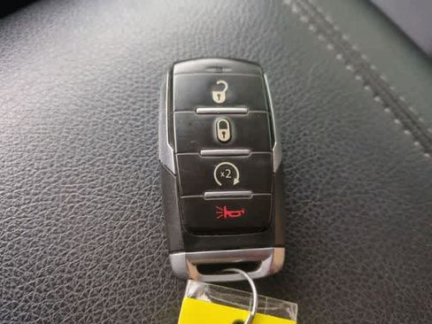 Used 2020 RAM 1500 Big Horn image 35