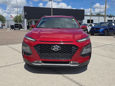 Used 2019 Hyundai Kona SEL w/ SEL Tech Package 02 FWD image 3