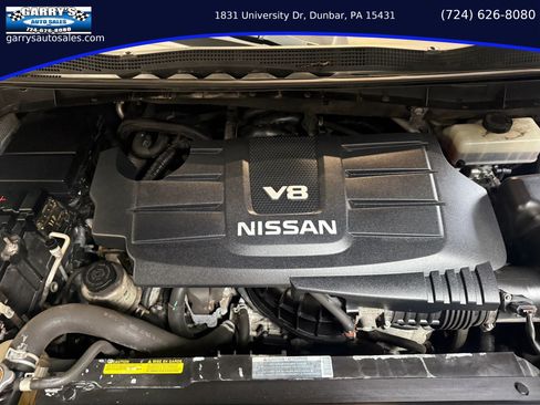 Used 2017 Nissan Titan SV AWD/4WD image 9