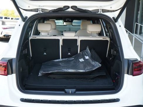 Used 2026 Mercedes-Benz GLB 250 image 7