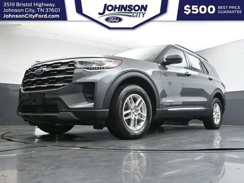 Certified 2025 Ford Explorer Active AWD/4WD image 31