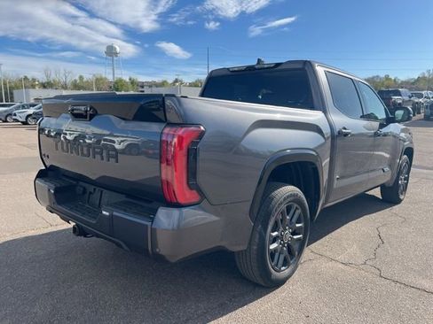 Used 2023 Toyota Tundra Platinum image 5