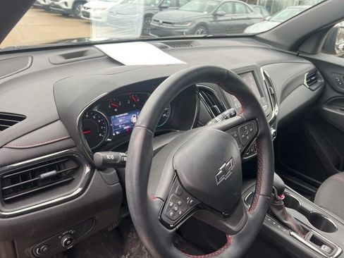Used 2024 Chevrolet Equinox RS FWD image 10