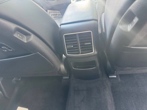 Used 2023 Kia Sportage EX FWD image 10