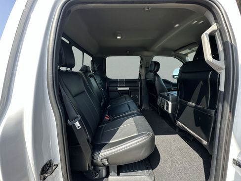 Used 2020 Ford F250 Lariat w/ Chrome Package AWD/4WD image 33