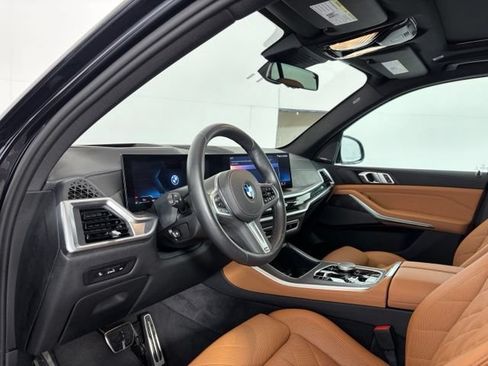 Used 2024 BMW X5 xDrive40i w/ M Sport Package AWD/4WD image 9