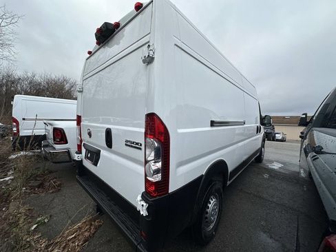 New 2026 RAM ProMaster 2500 image 2