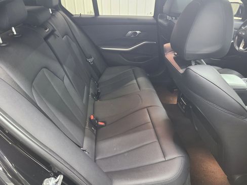 Used 2020 BMW 330i xDrive Sedan w/ Convenience Package image 39