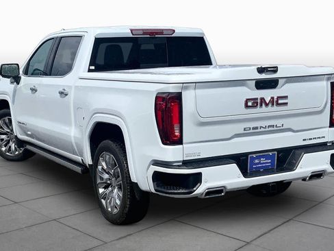 Used 2026 GMC Sierra 1500 Denali w/ Denali Reserve Package AWD/4WD image 12