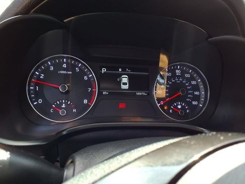 Certified 2023 Kia Forte LXS w/ LXS Technology Package FWD image 13