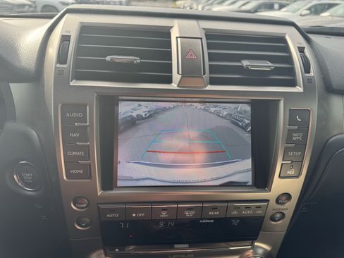 Used 2020 Lexus GX 460 Premium w/ Premium Package AWD/4WD image 25