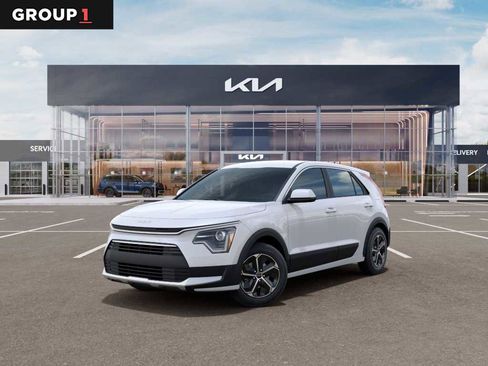 New 2026 Kia Niro LX FWD image 1