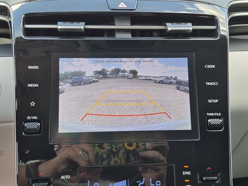 Certified 2024 Hyundai Tucson SEL FWD image 23