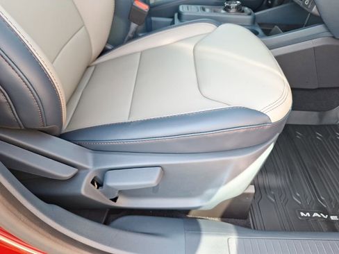 New 2026 Ford Maverick Lariat AWD/4WD image 17