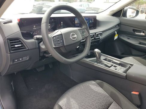 New 2026 Nissan Sentra SV w/ SV Convenience Package FWD image 14