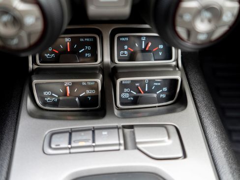 Used 2015 Chevrolet Camaro ZL1 image 18