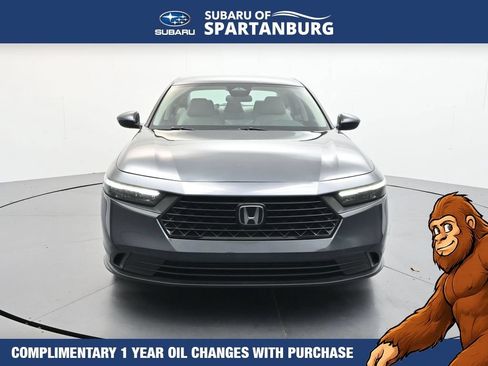 Used 2023 Honda Accord LX image 2