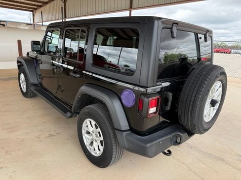 Used 2023 Jeep Wrangler Unlimited Sport AWD/4WD image 6