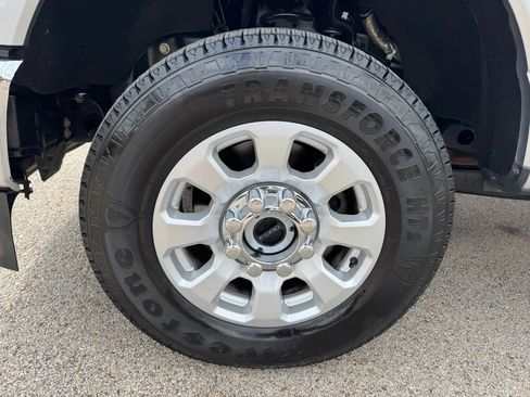 Used 2024 Ford F250 XLT image 14