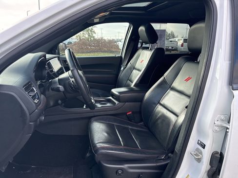 Used 2023 Dodge Durango GT image 7