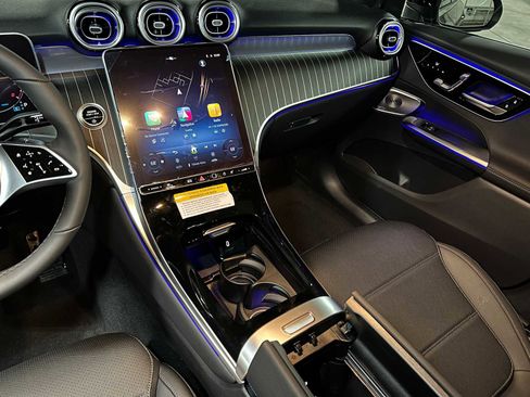 New 2026 Mercedes-Benz GLC 300 4MATIC image 33