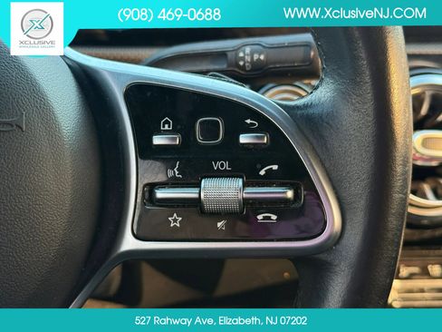 Used 2021 Mercedes-Benz CLA 250 image 12