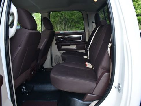 Used 2018 RAM 2500 SLT w/ Protection Group image 11