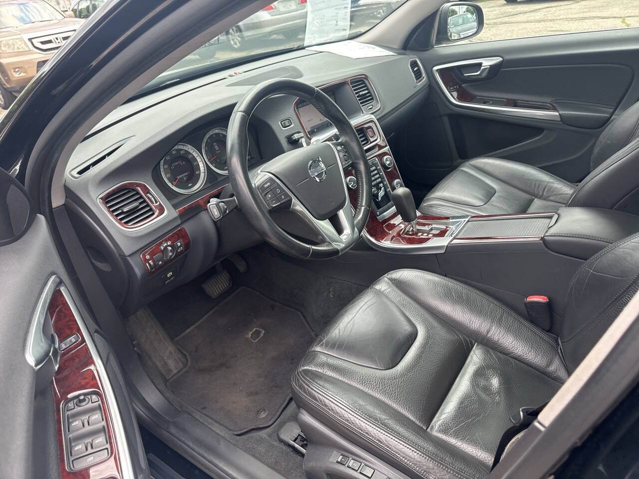 Used 2012 Volvo S60 T5 FWD image 14